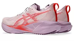 Asics Novablast 5 (Women’s)