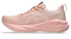 Asics Novablast 5 (Women’s)