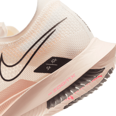 Nike ZoomX Streakfly (Unisex)